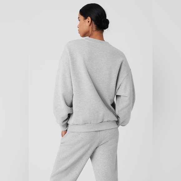Alo Yoga Accolade Crewneck Pullover Sweatshirt - Picture 2 of 5